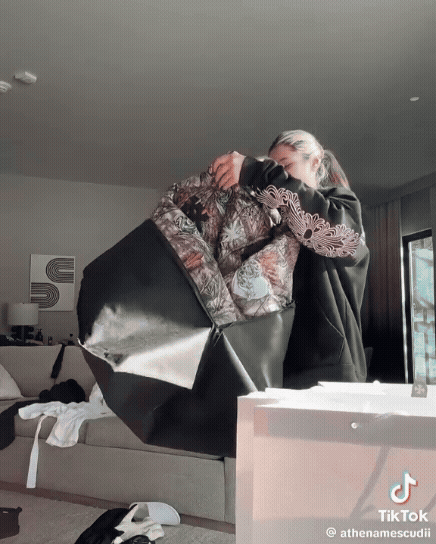 澳门皇冠官网克罗心 x Nike x NOCTA三方联名官方